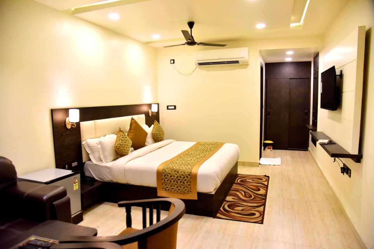 Hotel Vinayak Lucknow Exterior foto